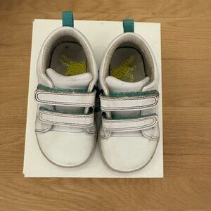 Ten Little- Toddler Size 7 everyday originals